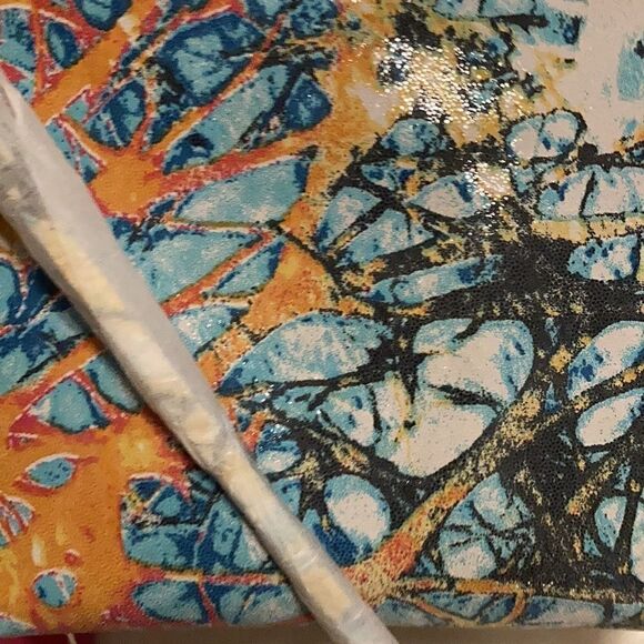 HOBO Summertime Abstract leather pouch - Picture 9 of 11